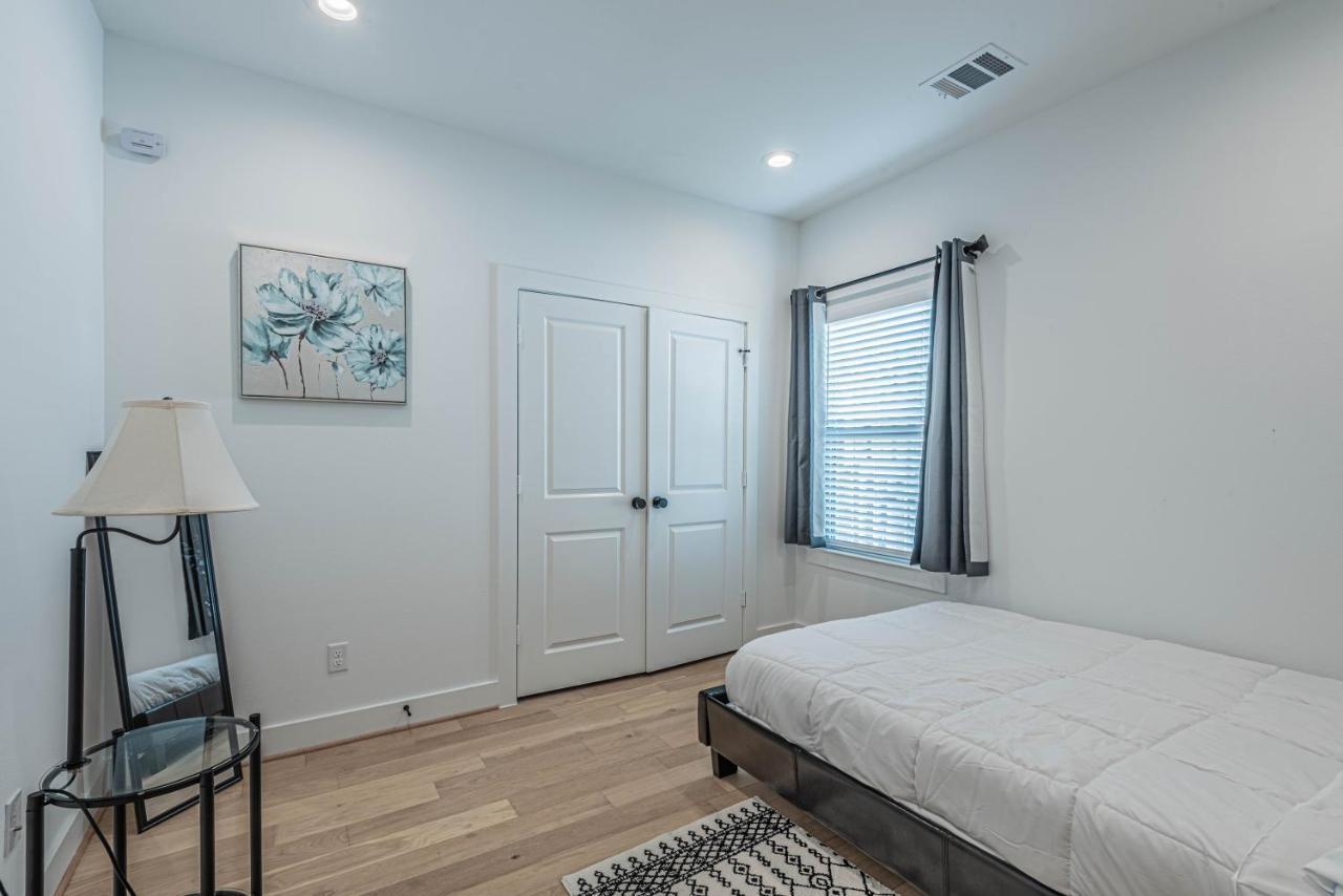 Luxury 3Br, Ks Bed Mins Away 4Rm Dtown, Med Ctr Villa Houston Eksteriør billede